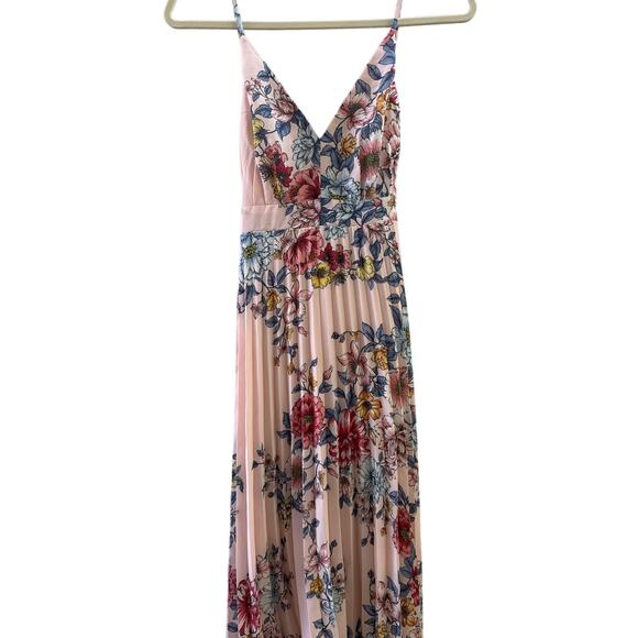 Thirty Thirty Pink Floral Lined Pleated Dress Womens size M NWT - Picture 2 of 6